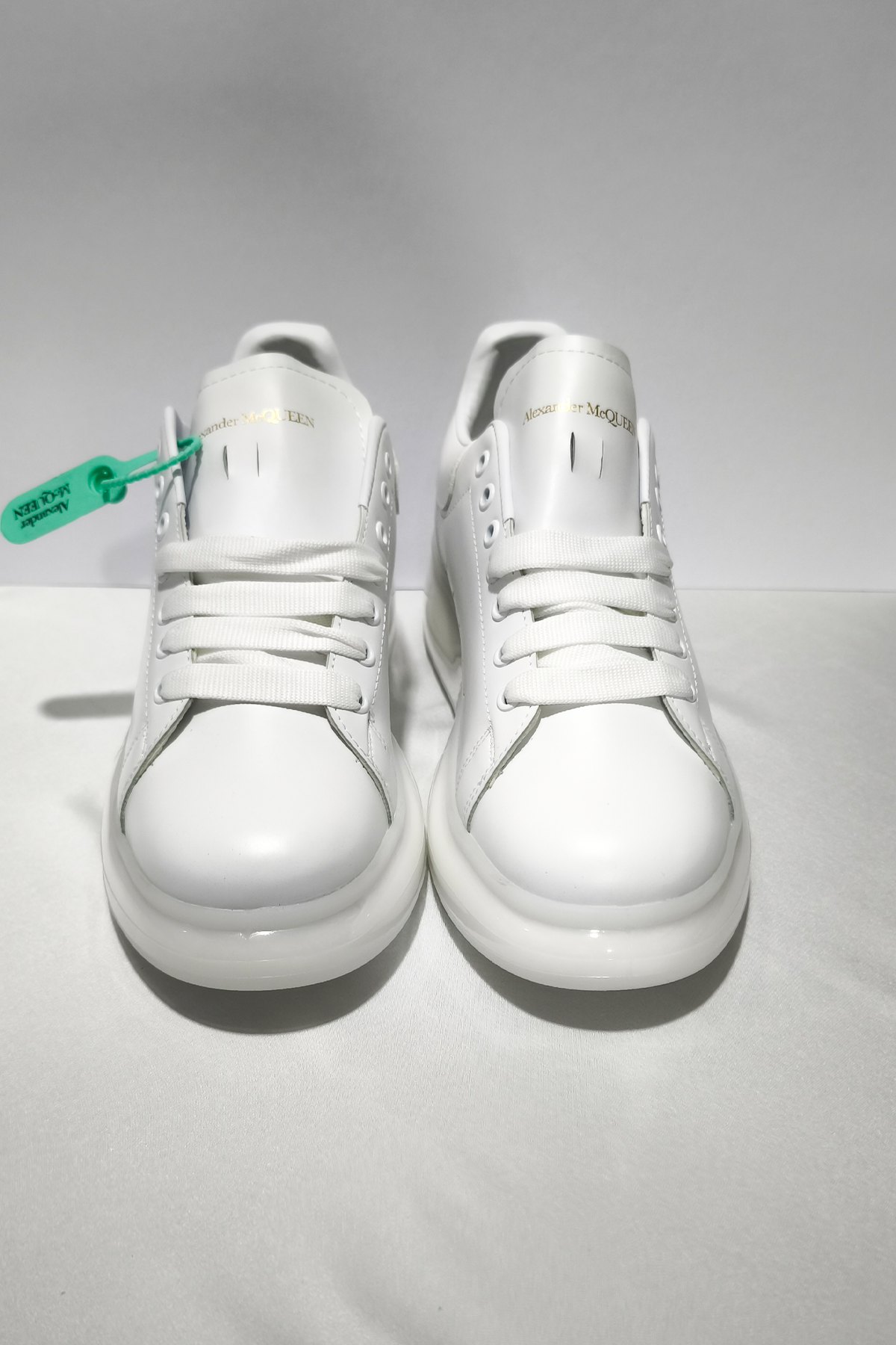 Kalın Taban Beyaz Unisex Sneaker | Jel Destekli Spor Ayakkabı