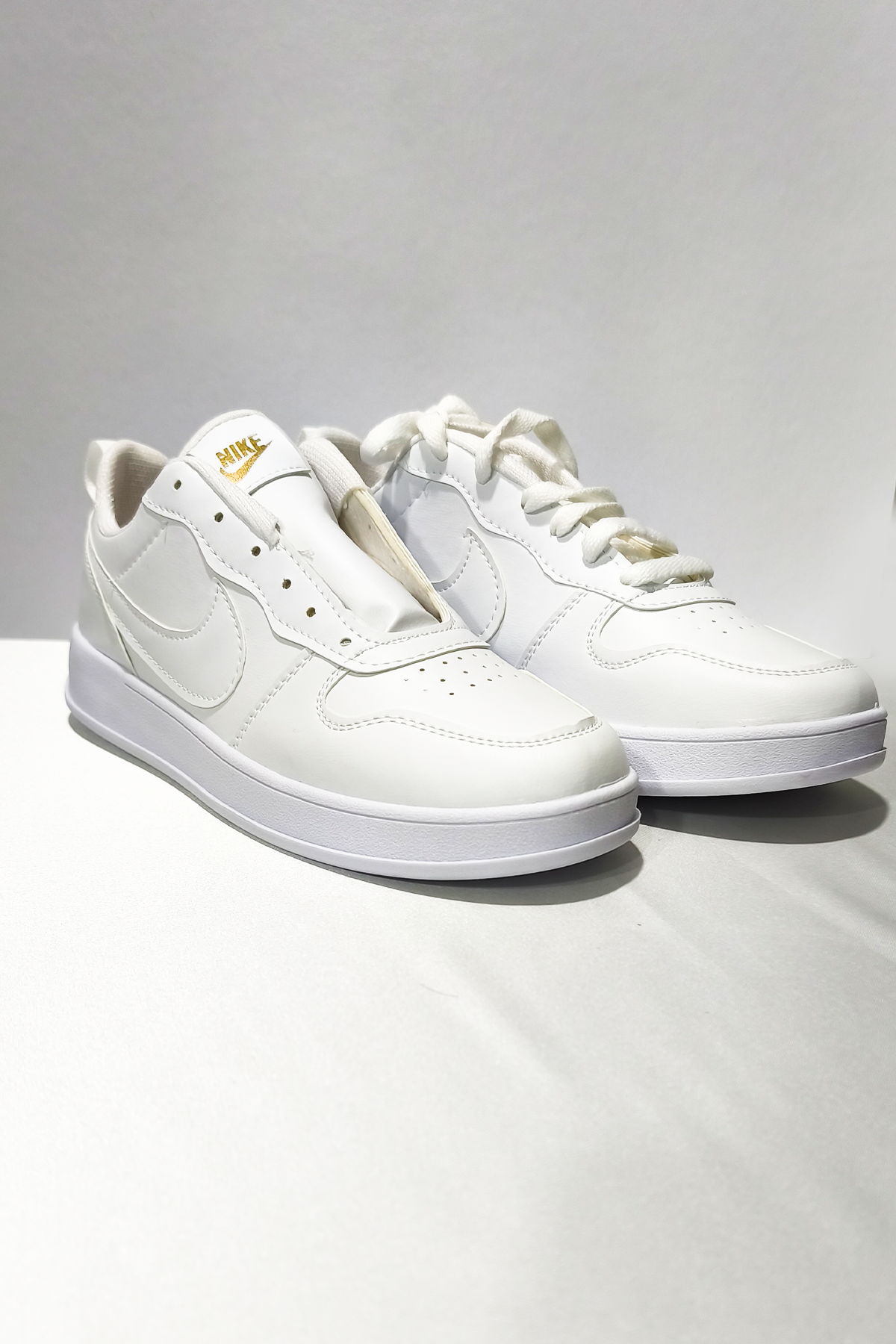 Erkek Beyaz Spor Ayakkabı | Günlük Rahat Sneaker | Yumuşak Taban Yürüyüş Ayakkabısı