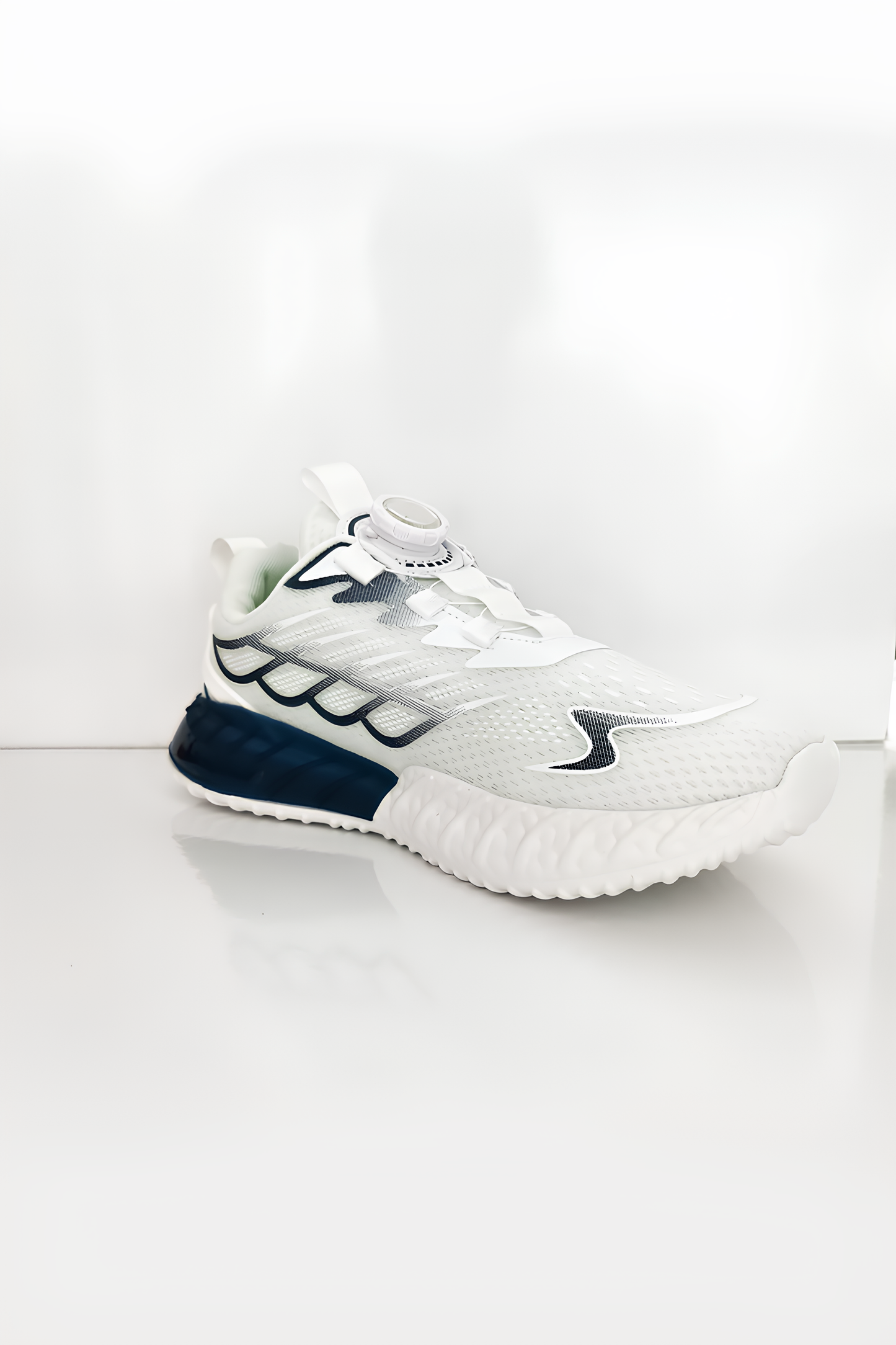 Erkek/Çocuk Beyaz Lacivert Detaylı Koşu ve Spor Ayakkabı - Hafif ve Konforlu Sneaker