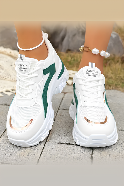 Beyaz Kalın Taban Kadın Spor Ayakkabı – Yeşil ve Gold Detaylı Nefes Alabilen Sneaker