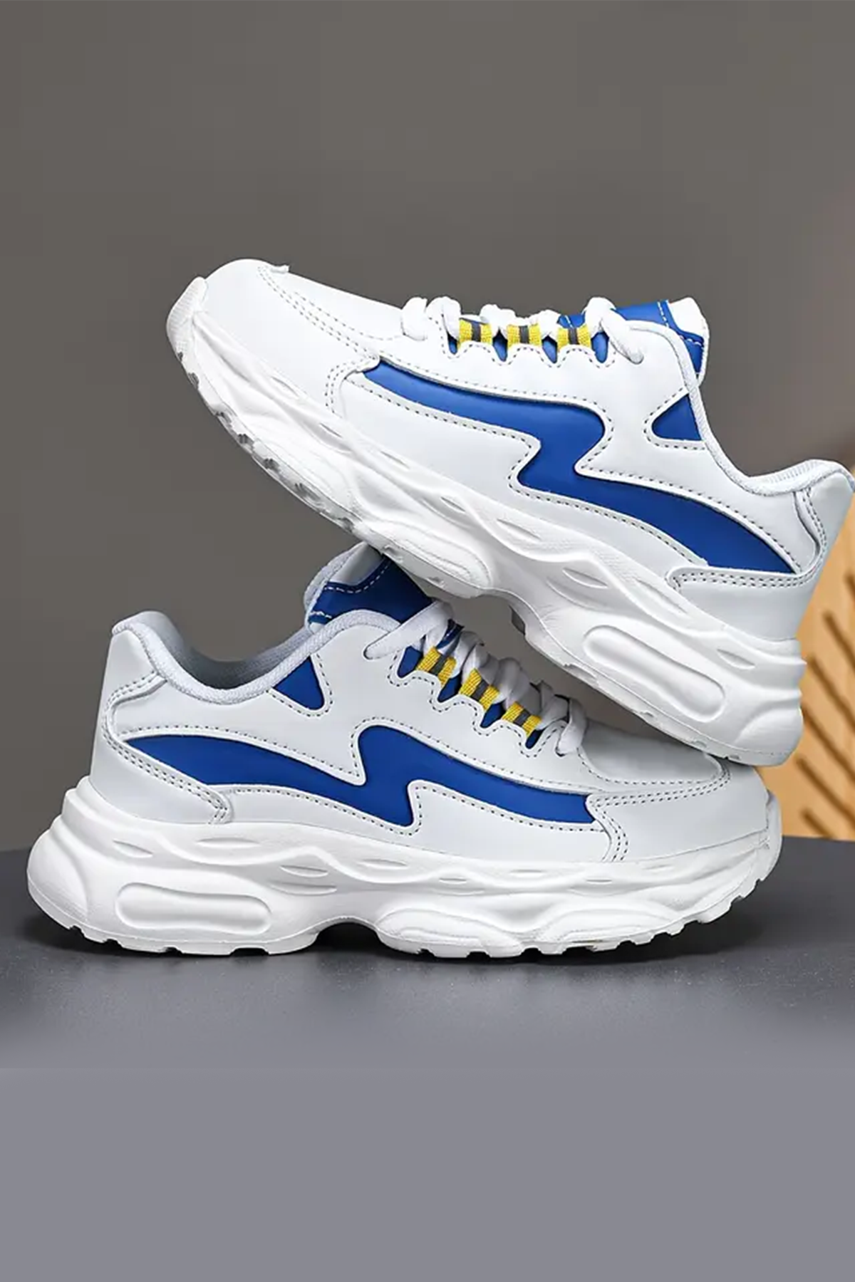 Beyaz Mavi Unisex Spor Ayakkabı – Kalın Taban Rahat Yürüyüş Sneaker