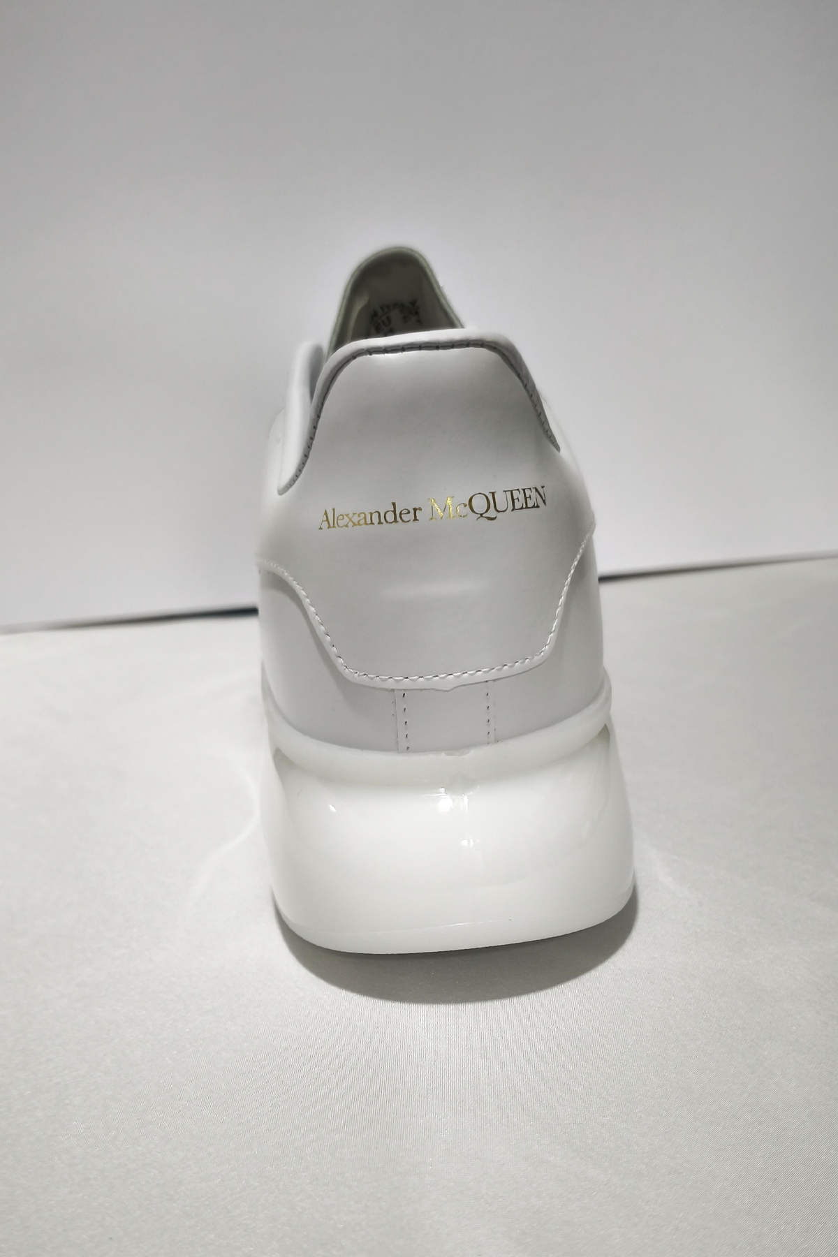 Kalın Taban Beyaz Unisex Sneaker | Jel Destekli Spor Ayakkabı