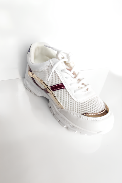 Kadın Spor Ayakkabı – Beyaz Fileli, Konforlu ve Şık Günlük Sneaker
