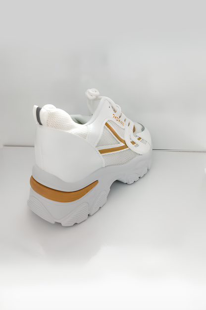 Kadın Beyaz Kahverengi Detaylı Kalın Taban Spor Ayakkabı - Rahat ve Şık Sneaker