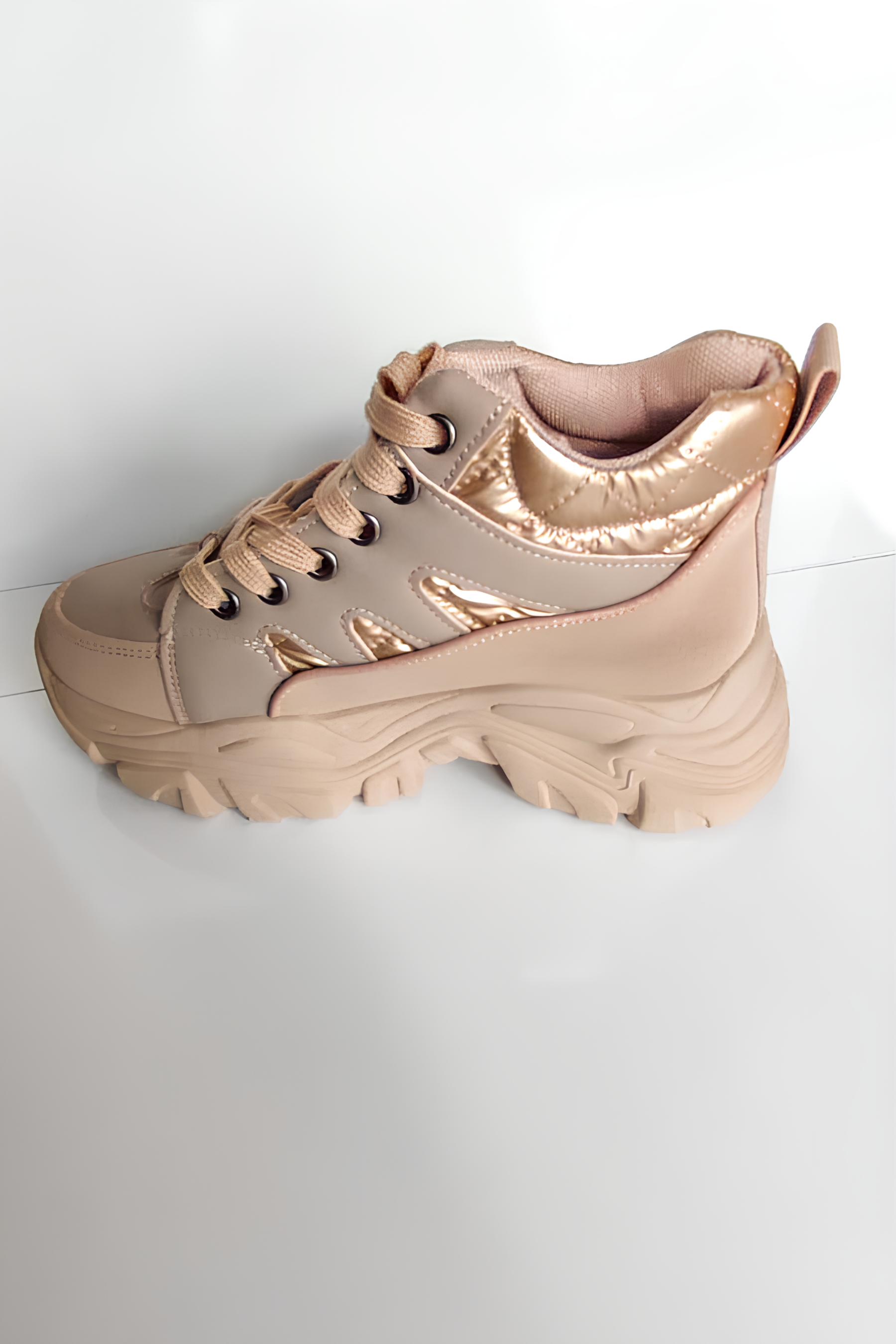 Kadın Kalın Taban Spor Ayakkabı - Bej ve Gold Detaylı Sneaker, Yürüyüş Ayakkabısı - Görsel 7