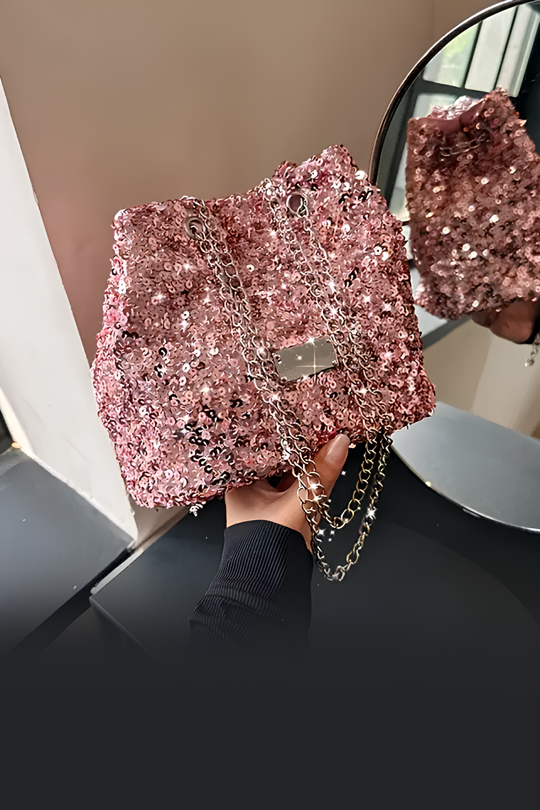 Toz Pembe Renginde Pullu Kadın Omuz Çantası